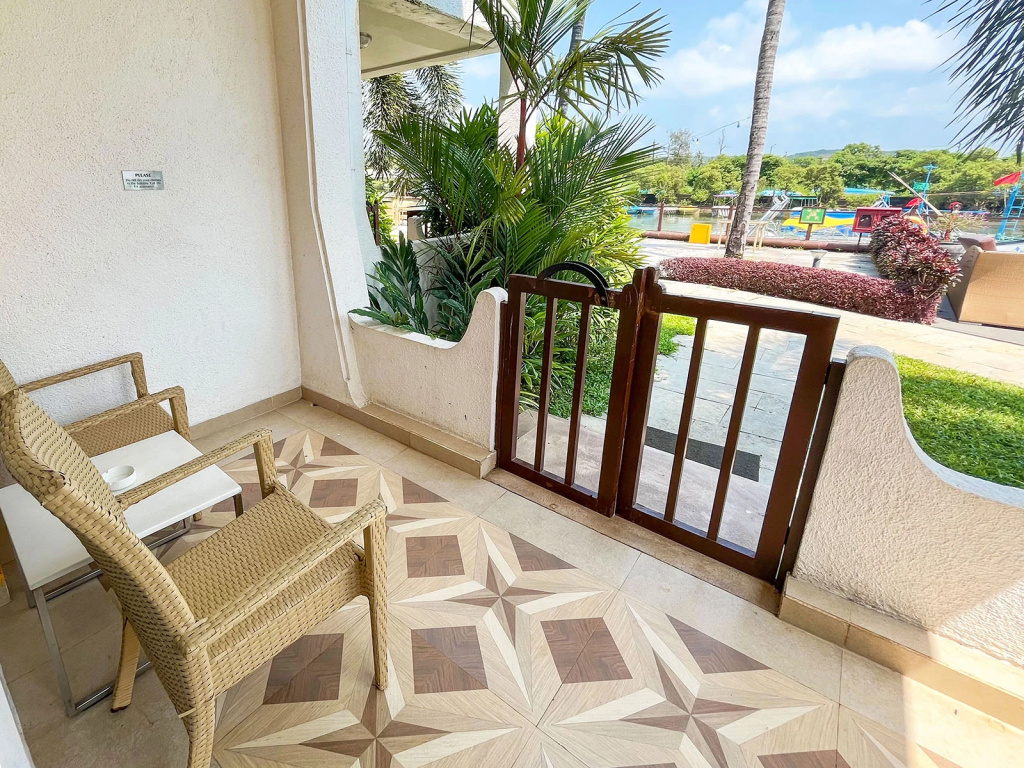 Acron Waterfront Resort - Chambres