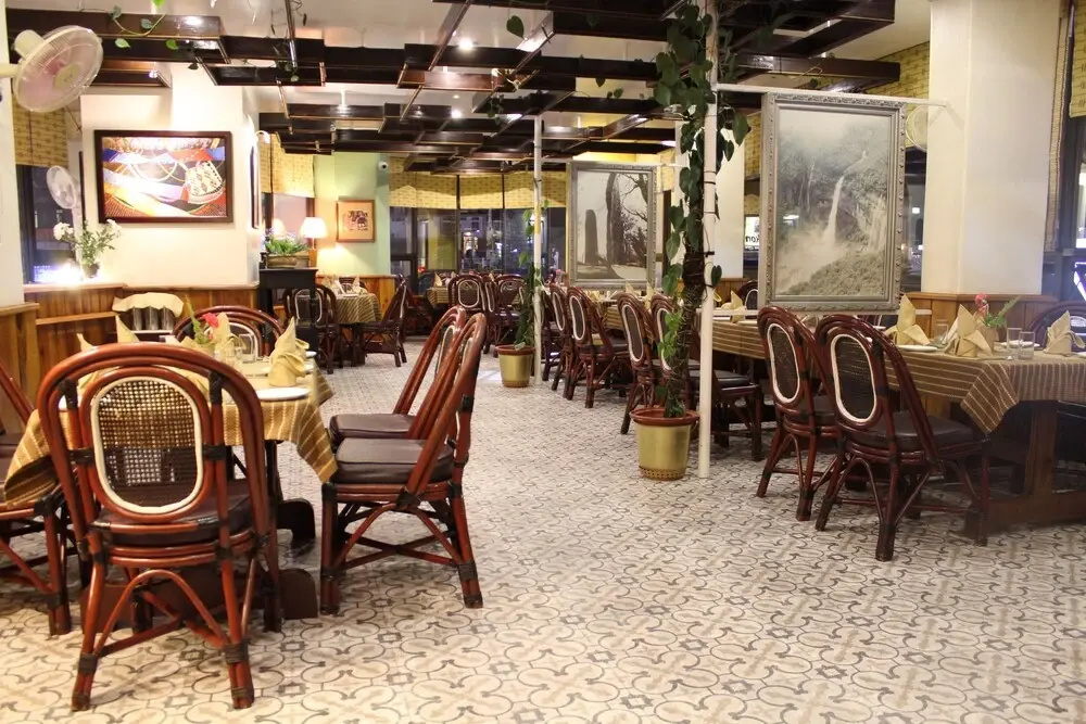 restaurant
