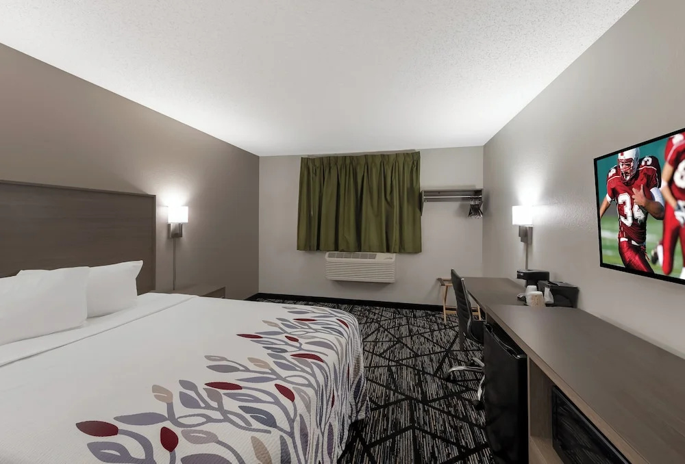 Super 8 by Wyndham Mansfield