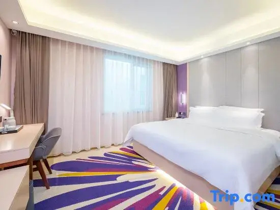 Deluxe Double room (full double bed)