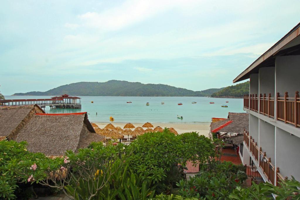 Bubu Long Beach Resort