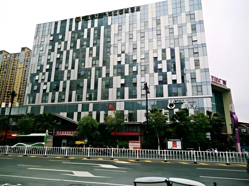 Metropolo Jinjiang Wanda Plaza Hotel