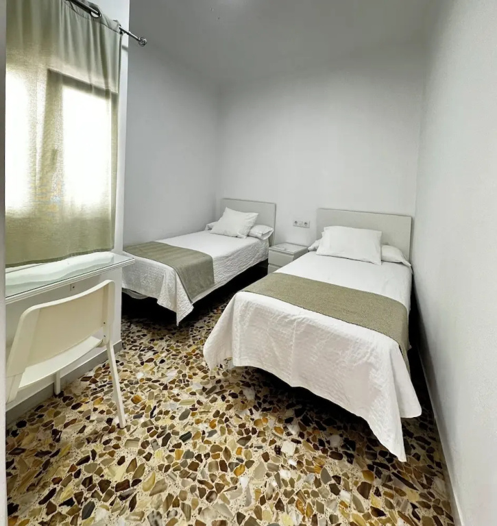 Standard Double room (twin beds)