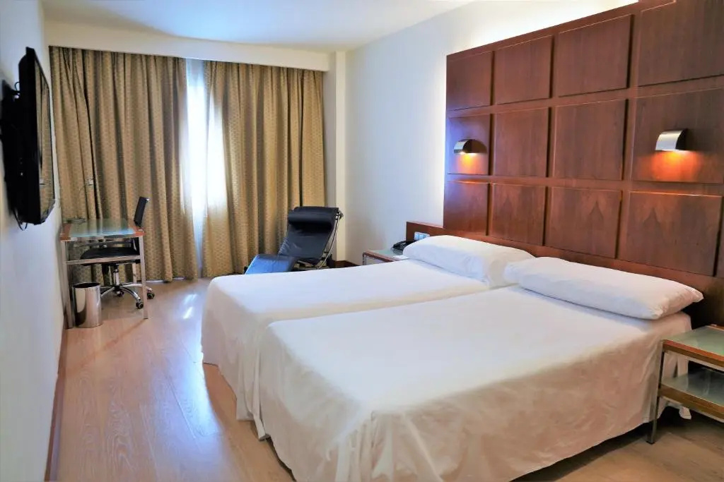 Port Azafata Valencia Hotel - Chambres
