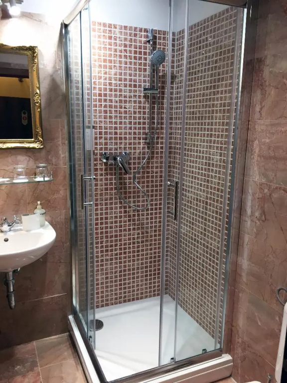 King Charles Boutique Hotel Residence - Chambres
