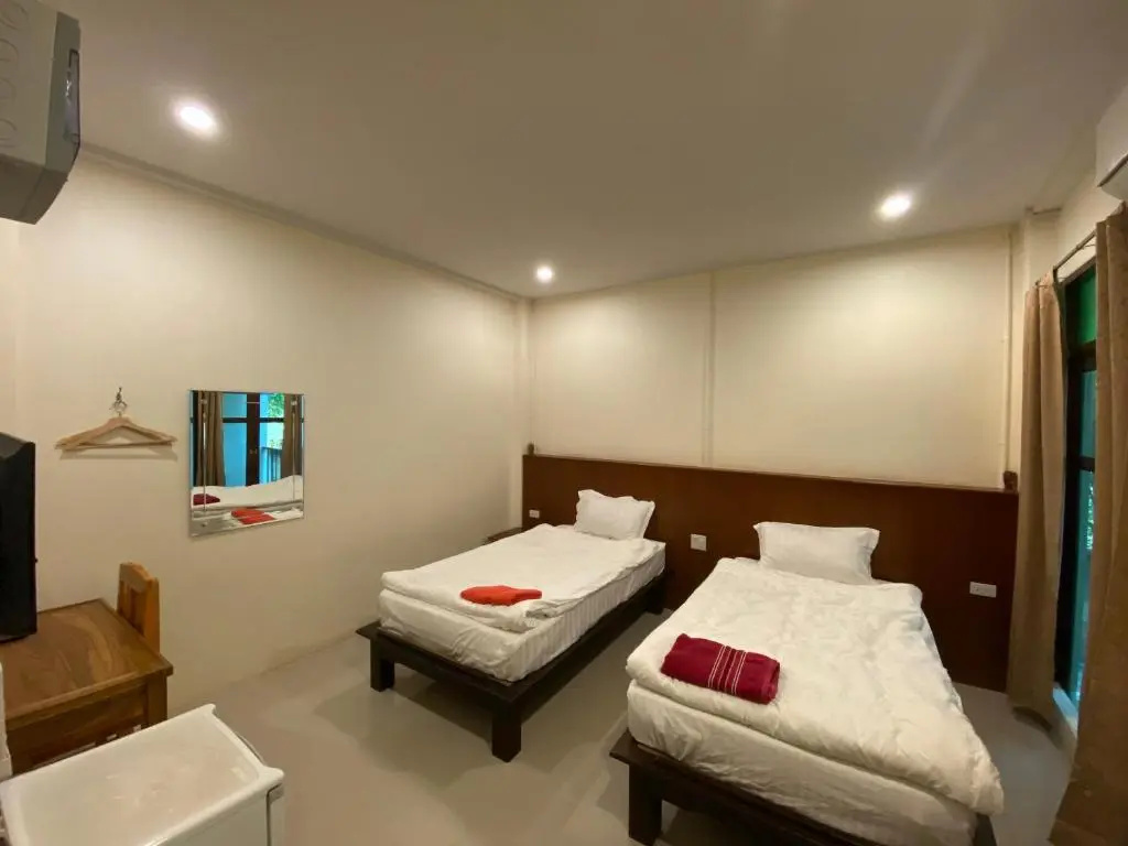 Standard Double room (twin beds)