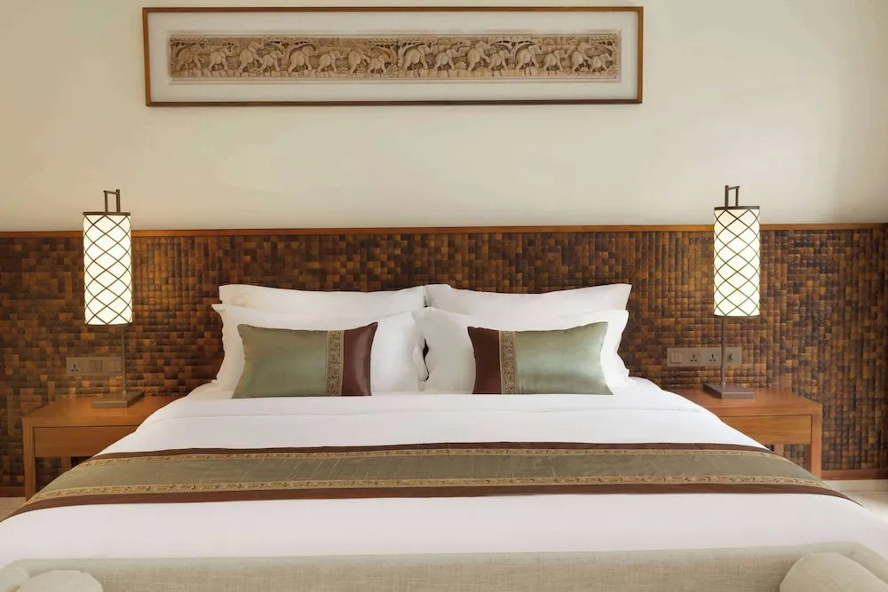 Standard Double room with mountain view (full double bed)