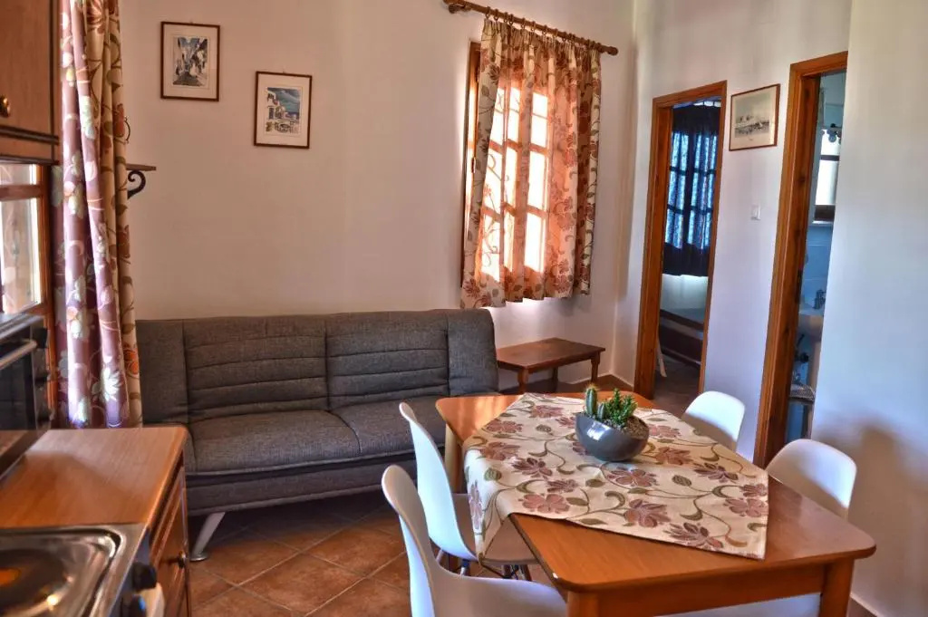 1 Bedroom Apartment with sea view