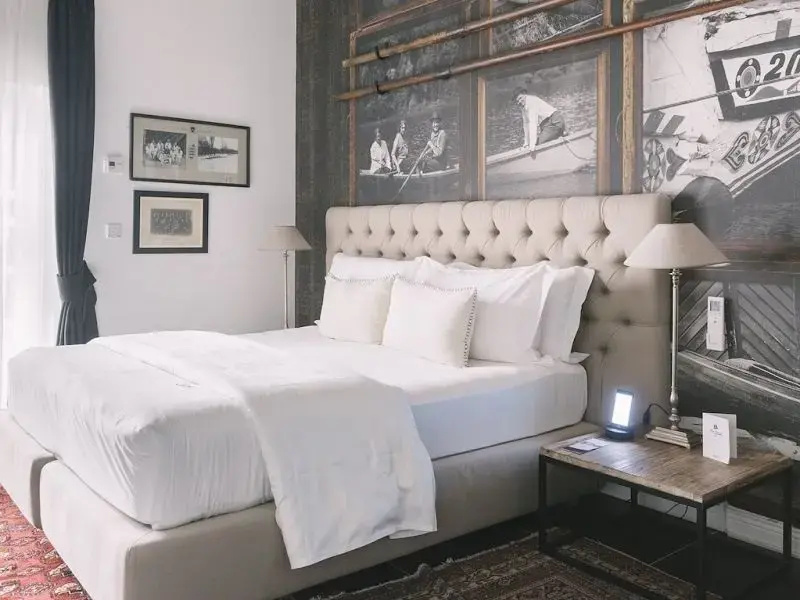 2 Bedrooms Suite