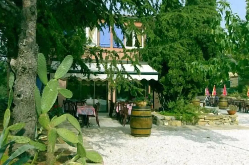 Auberge La Table Du Cure