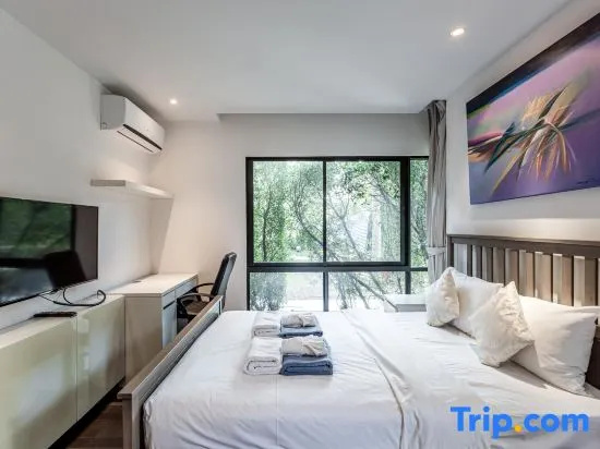 Cozy beachfront apartment at Title Rawai 210