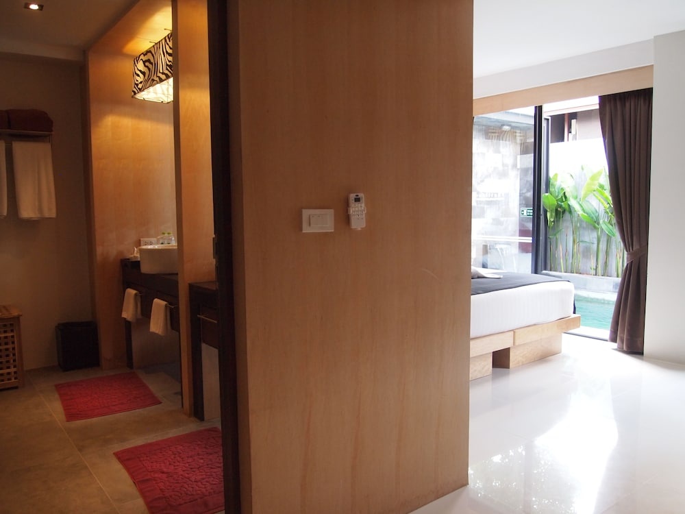 2 Bedrooms Grand Villa with balcony