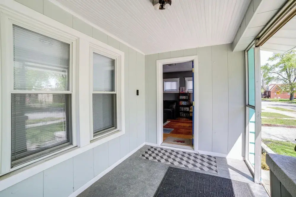 Cozy Indiana Getaway Near Washington Park Zoo!
