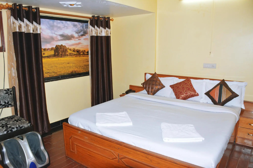 皇家雙人套房，配有雙人床