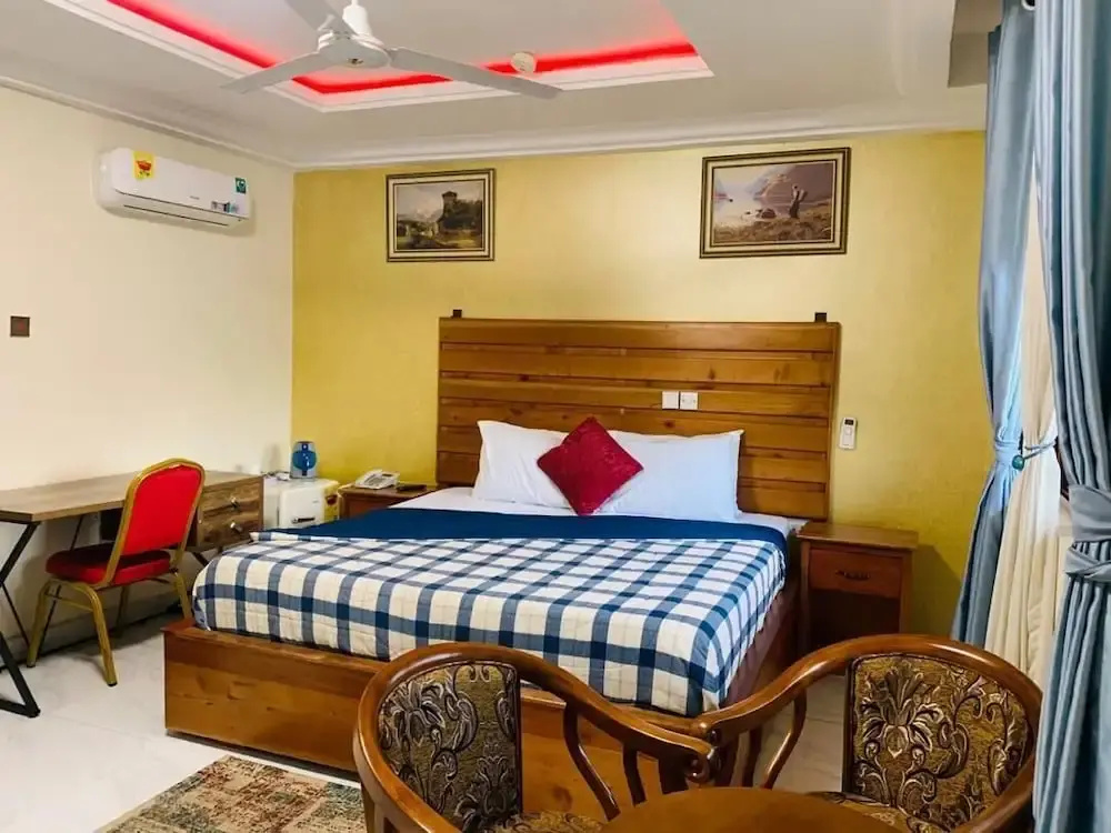 Hotel photo 5