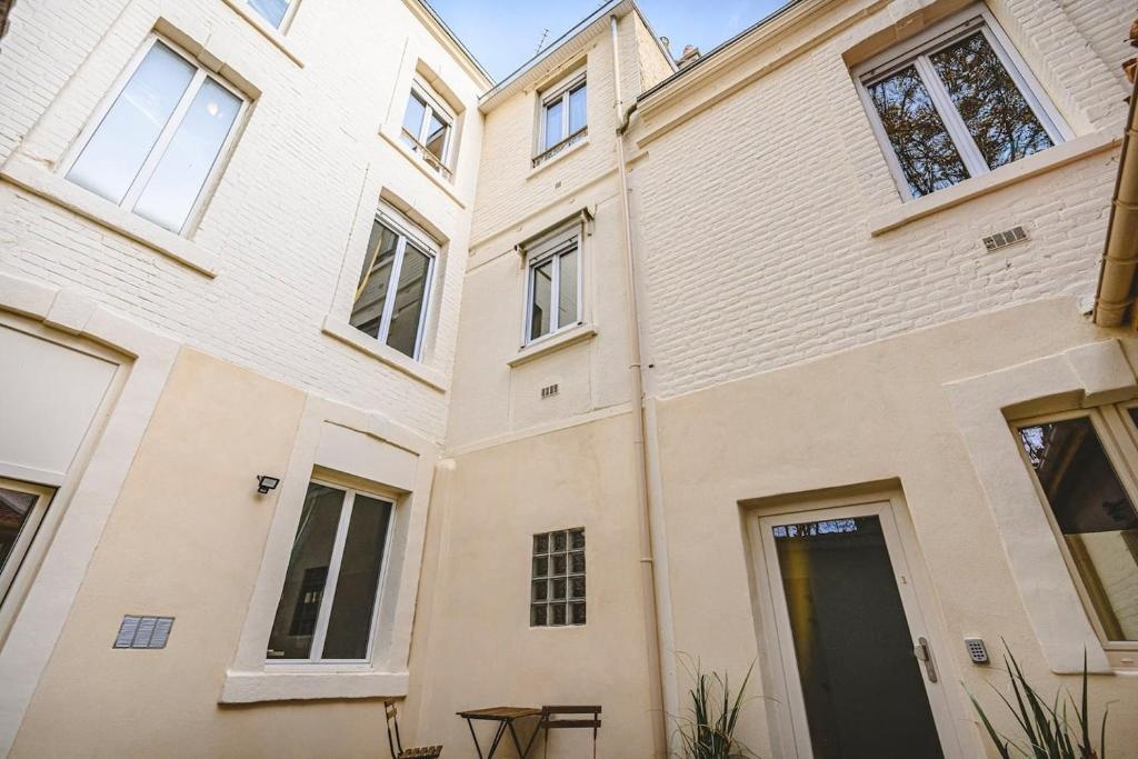 Suite Hereditas 5 - Chambre privée - Reims centre
