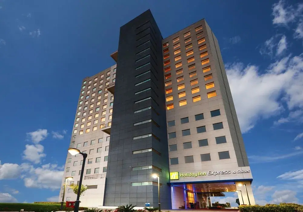 Holiday Inn Express and Suites Hyderabad