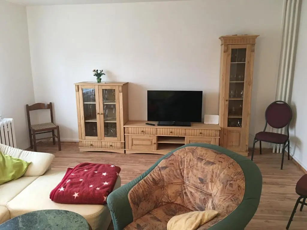 4 Bedrooms Cottage