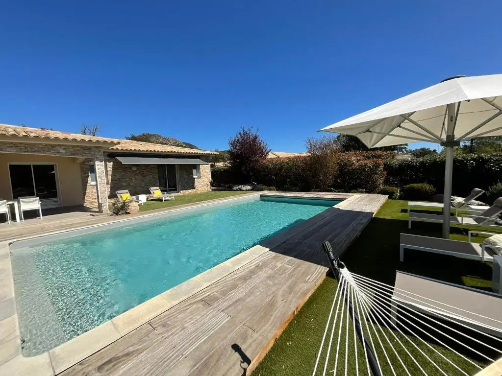 Voir la photo 4 — Villa Poggio Rosso - Pool-House & Piscine chauffée