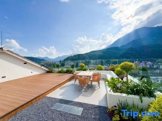 Lanshan · Shijiu Loushi Garden Vacation Apartment (Pengzhou Baoshan Taiyangwan Scenic Area)