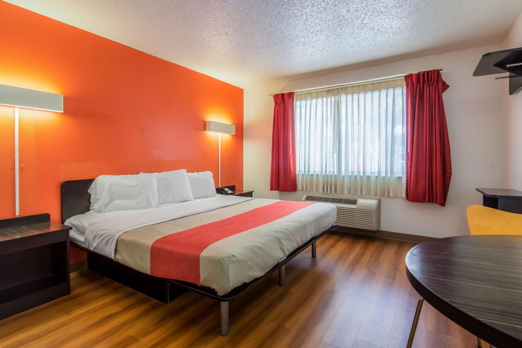 Отель Motel 6 Dallas, TX - North - Richardson в Далласе