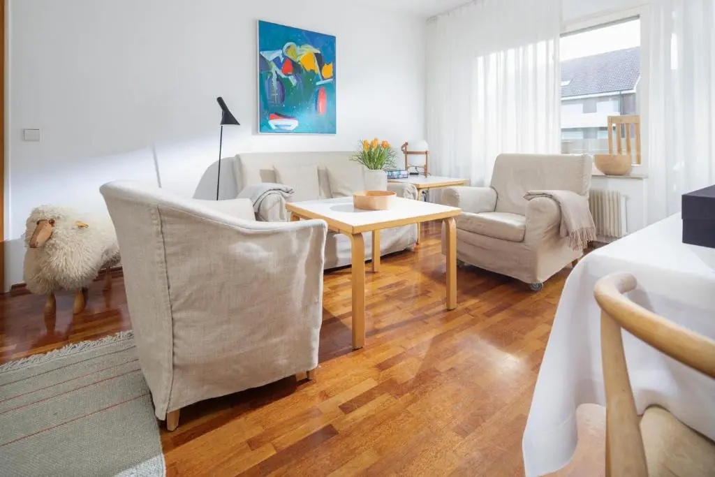 1 Bedroom Apartment with balcony