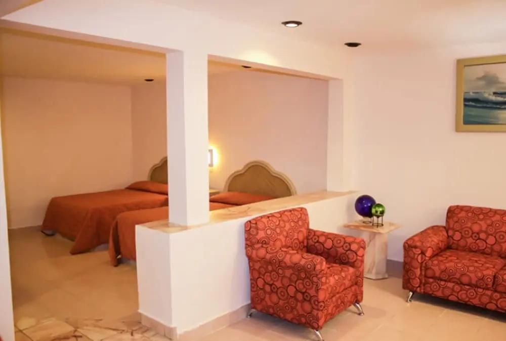 Deluxe Suite