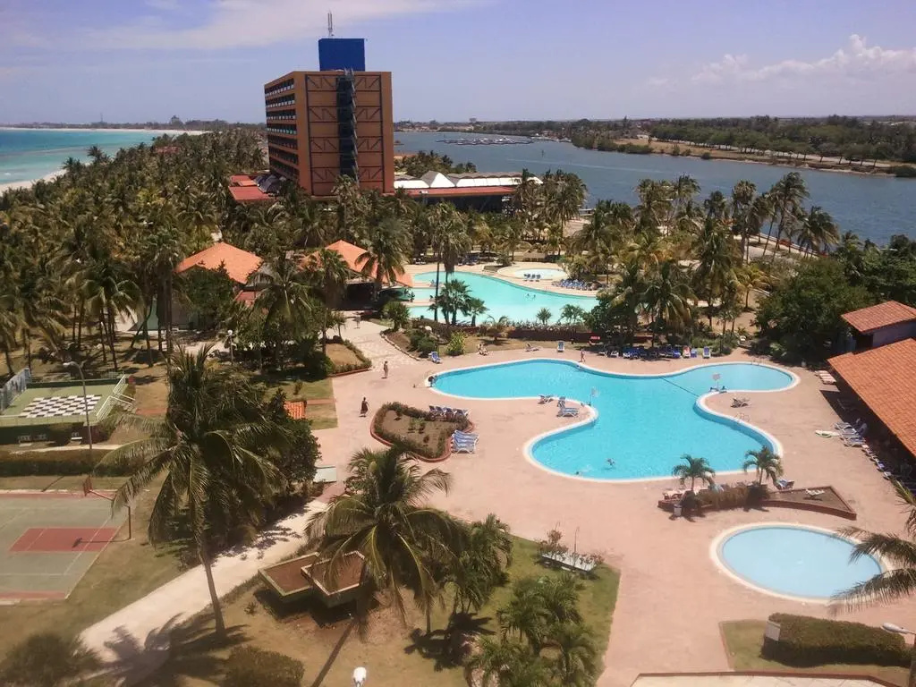 Beach & Waterfront