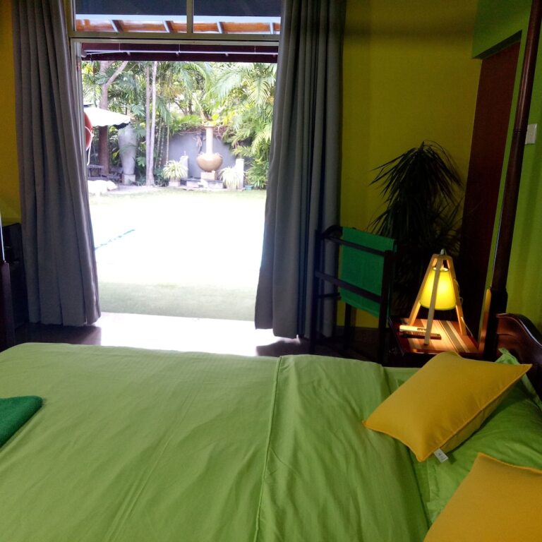 Palms Villa