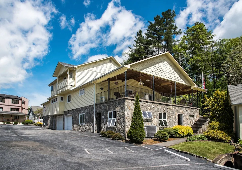 Boxwood Lodge Blowing Rock Near Boone-University