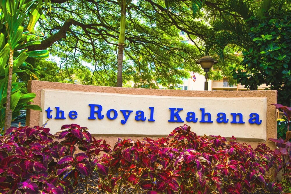 Royal Kahana 318 Studio Bedroom Condo by RedAwning