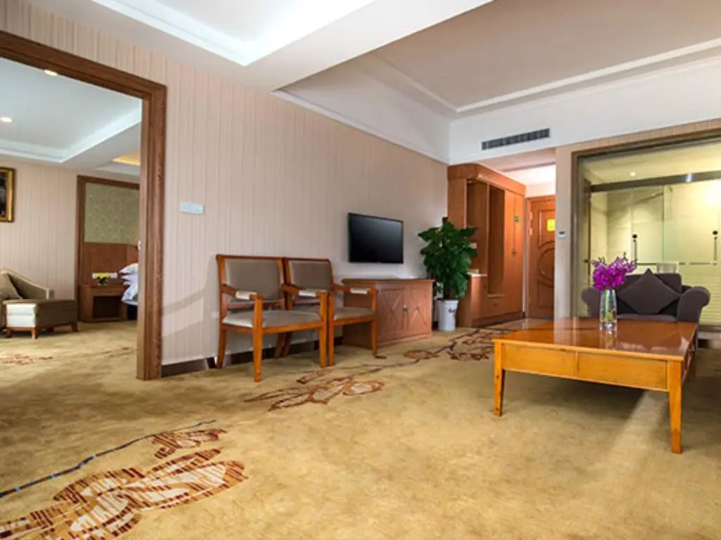 ViennaInternational Hotel Shenzhen Longgang Lilan