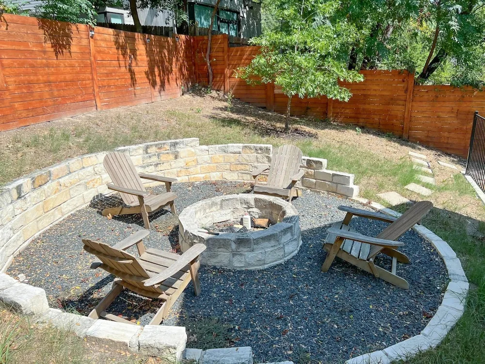 Upstay - Eastside Home w Patio BBQ - Mins to DT, Austin
