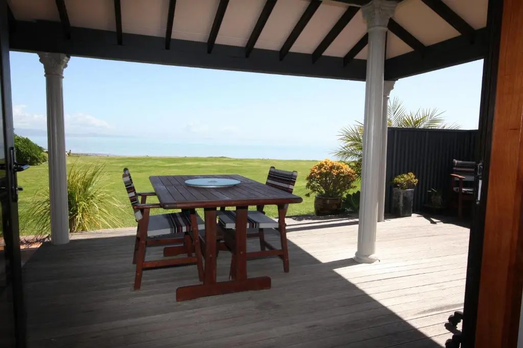 Deluxe Suite with water view