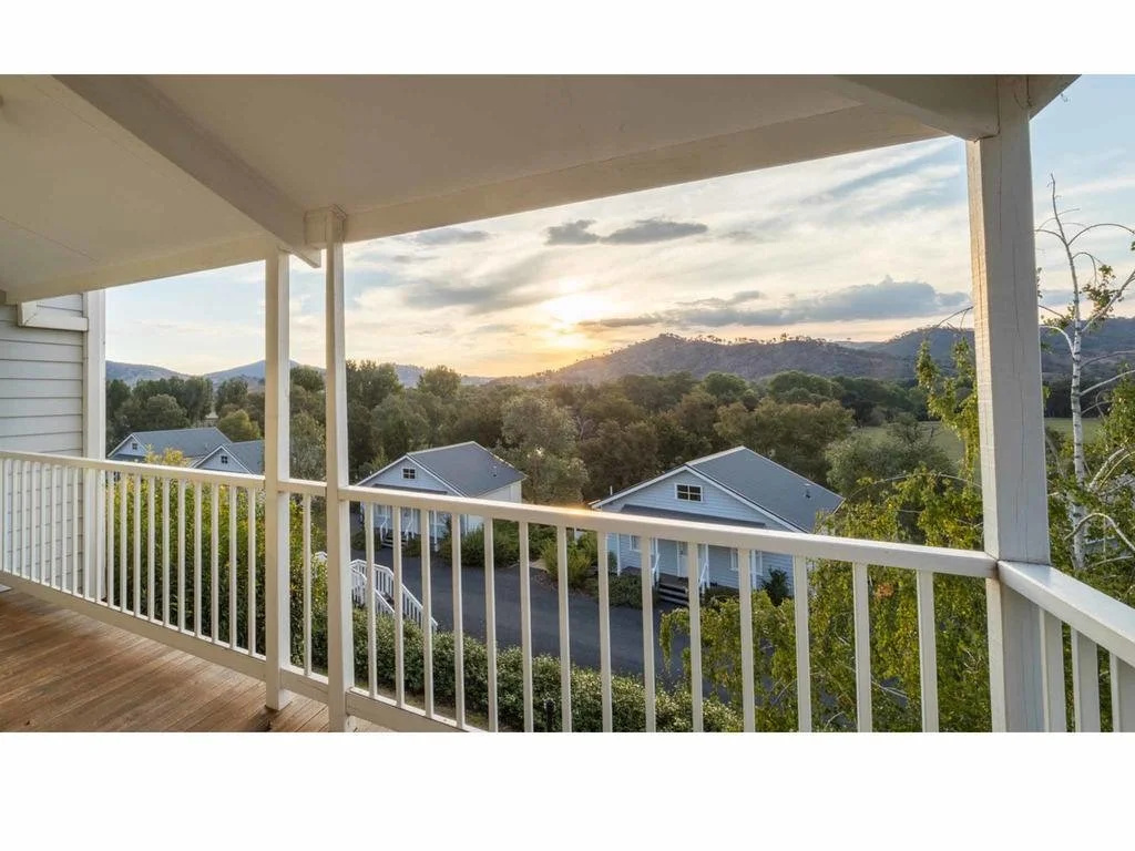 Balcony & Terrace