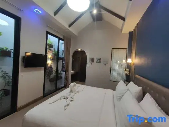 Deluxe Single room
