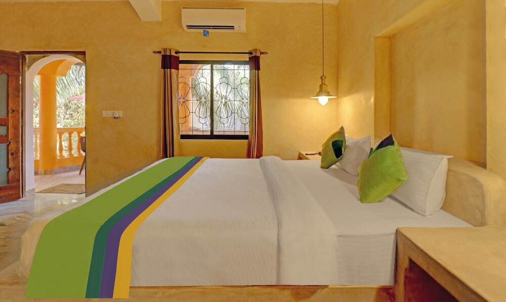 Treebo Trend Morjim Banyan Resort