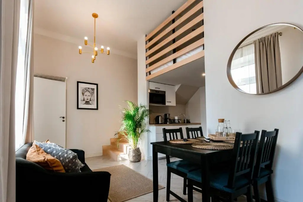 1 Bedroom Apartment