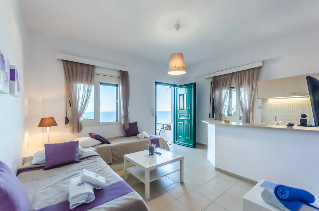 Pela Mare Hotel — 5