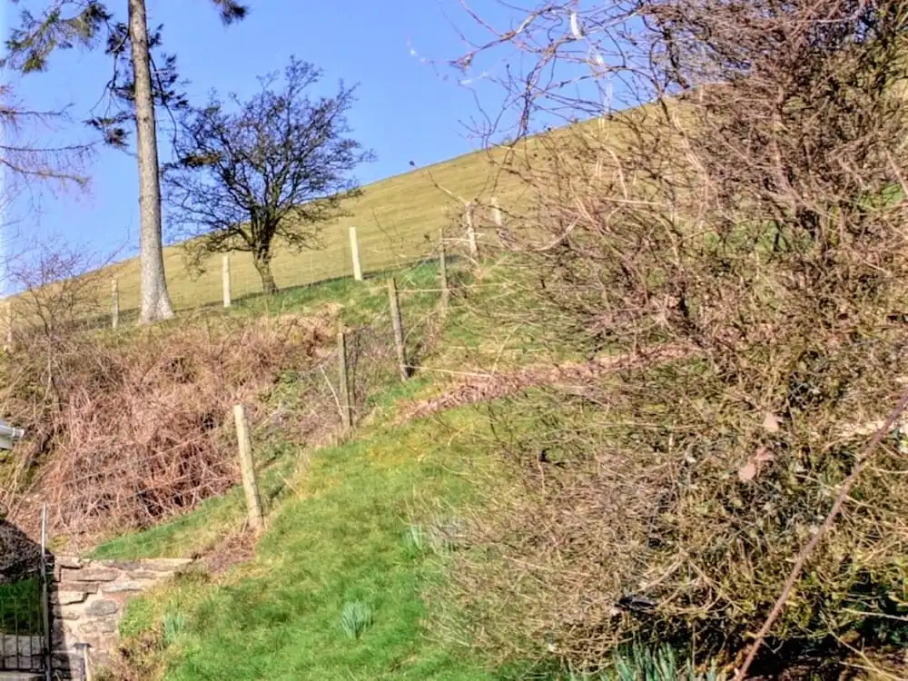 Holiday Home Adjacent to Owner's Farmhouse, Near the Town of Builth Wells