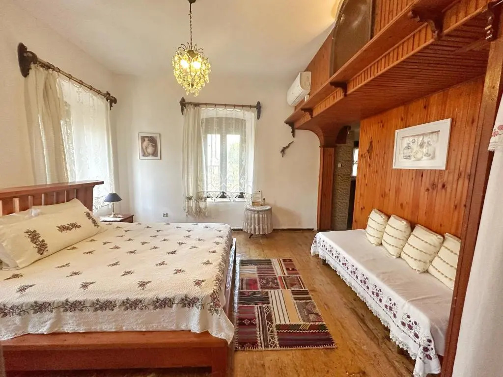 Deluxe room with water view