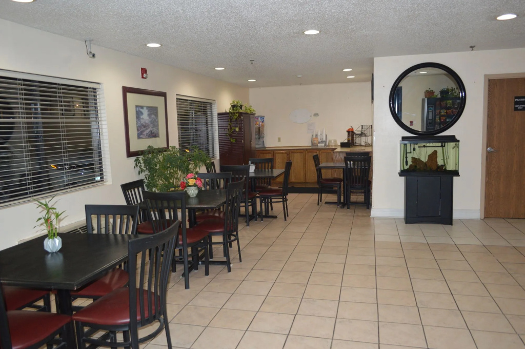 Food & Beverage