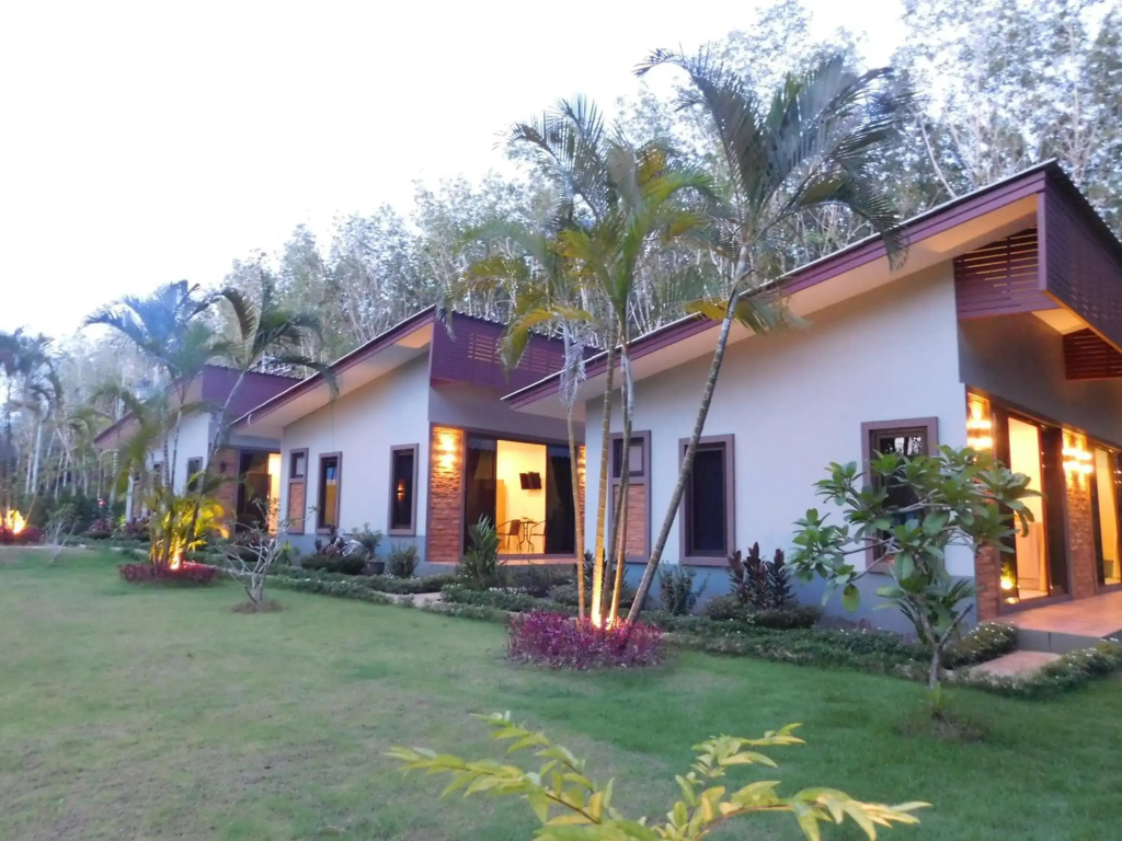 Phuket Sirinapha Resort - Général
