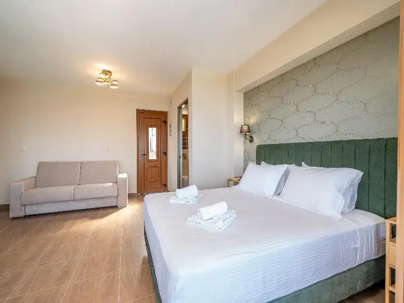 1 Bedroom Suite
