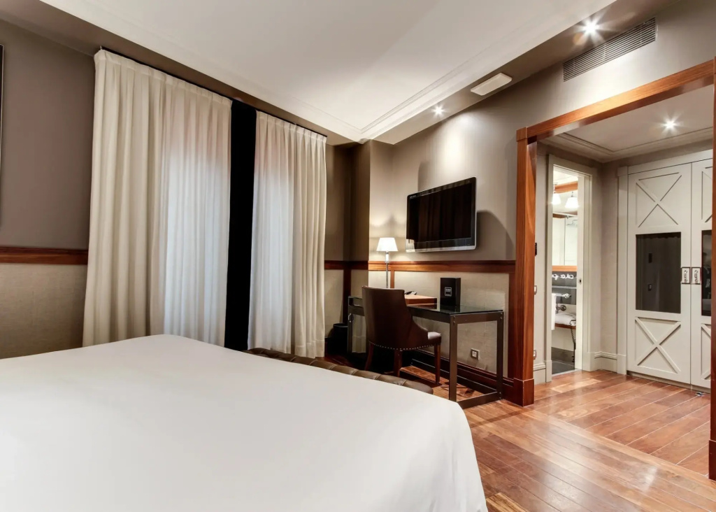 Hotel photo 7
