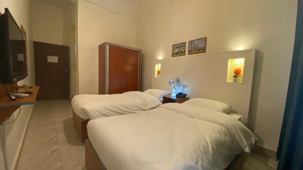 Standard room with balcony