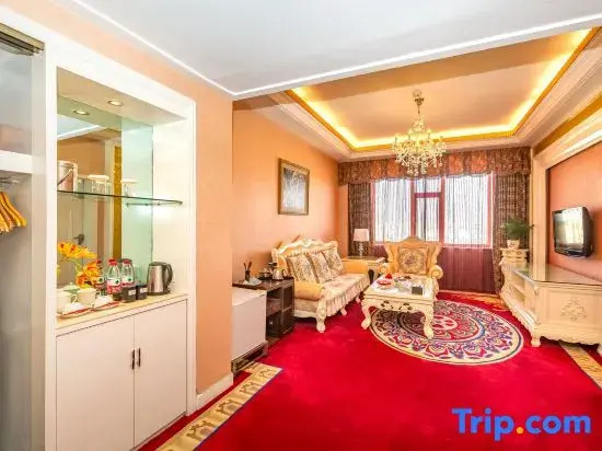 Люкс Deluxe в Grand Sun Hotel Dunhuang