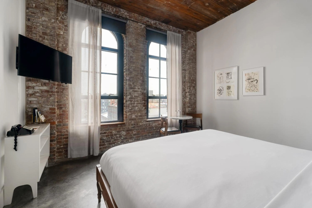 Отель Wythe Hotel в Нью-Йорке