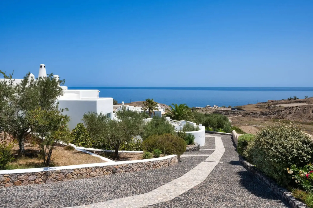 Beach & Waterfront