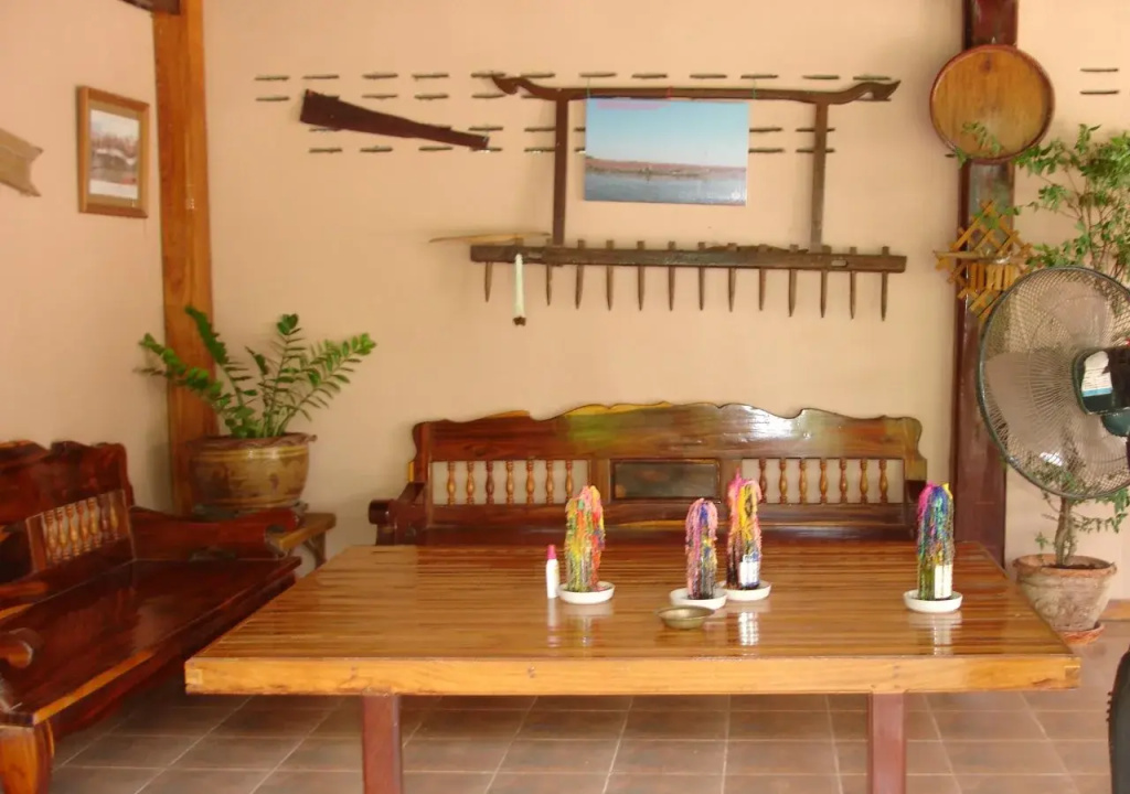 Home Stay Stc Bed & Breakfast